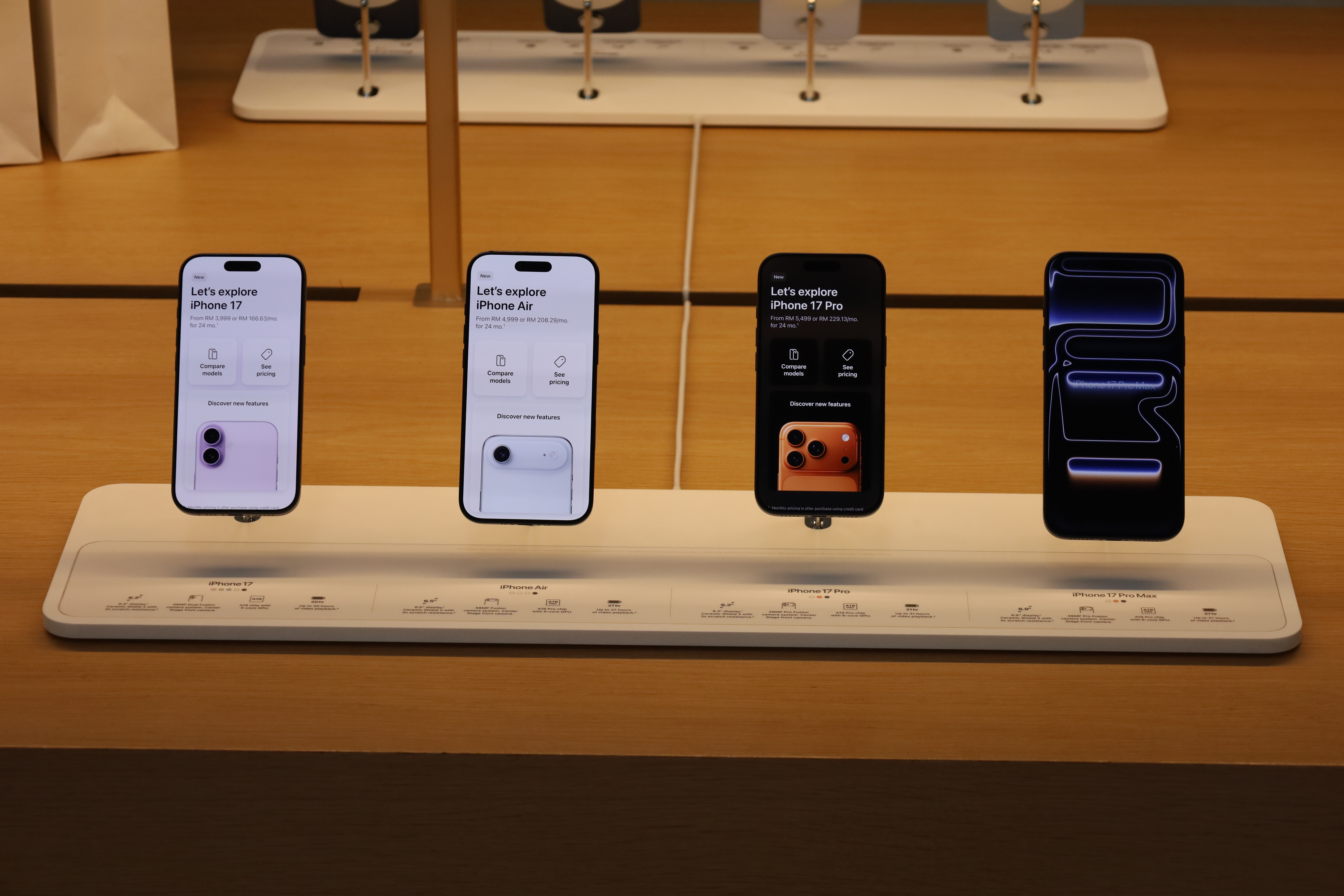 The iPhone 17 Is a Better Two-Year Phone Than a Launch-Day Spectacle